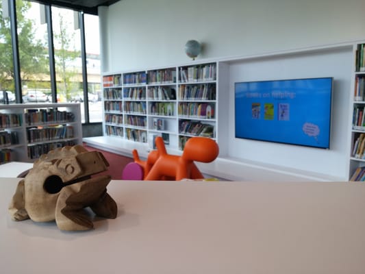 Chinatown Branch, Chicago Public Library by null