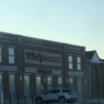 Walgreens - a car parked in front of a walgreens pharmacy - Drugstores Near Me - Independence, Ohio
