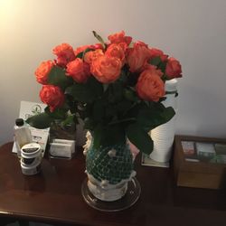 H2 Foot Spa & Massage - Beautiful roses make up a day!