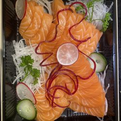 Koi House - Salmon sashimi combo