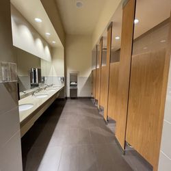 Tortoise Rock Casino - Bathrooms