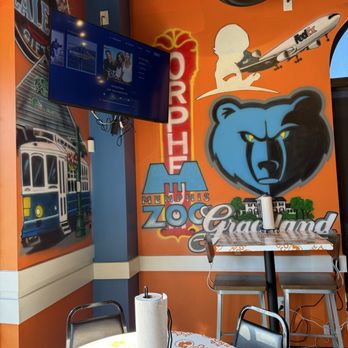 The Crazy Coop Ridgeway - Memphis icons - Chicken Wings Near Me - Memphis, Tennessee