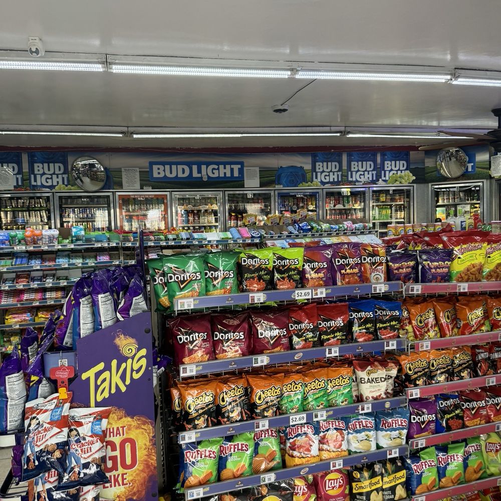 Kerman U Save - Inside.... - Convenience Stores Near Me - Kerman, California