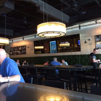 Jams Midtown - Bars Near Me - Omaha, Nebraska