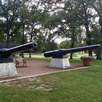 Phillips Park Zoo - Zoos Near Me - Aurora, Illinois