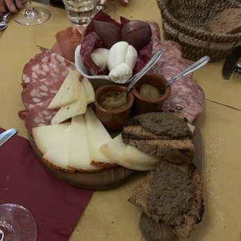 Cicalone Osteria & Vinaino - Meat and cheese plate - Mediterranean Near Me - Florence, FI