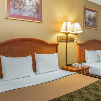 Econo Lodge - Hotels Near Me - Brunswick, Georgia