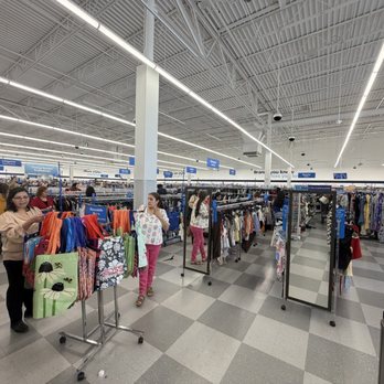 Ross Dress for Less - Women's Clothing Near Me - Addison, Texas Ross Dress for Less - Women's Clothing Near Me - Addison, Texas