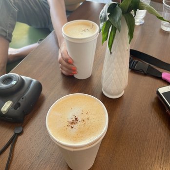 Valentine Sweets - Rooibos oat tea latte - Patisserie/Cake Shop Near Me - Pasadena, California