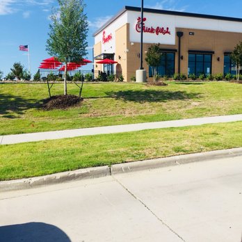 Chick-fil-A - Fast Food Near Me - Plano, Texas