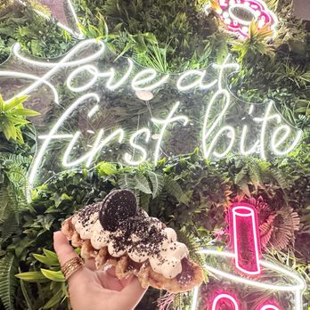 Devil & Angel Desserts - OREO CROFFLE - Ice Cream & Frozen Yogurt Near Me - San Diego, California Devil & Angel Desserts - OREO CROFFLE - Ice Cream & Frozen Yogurt Near Me - San Diego, California