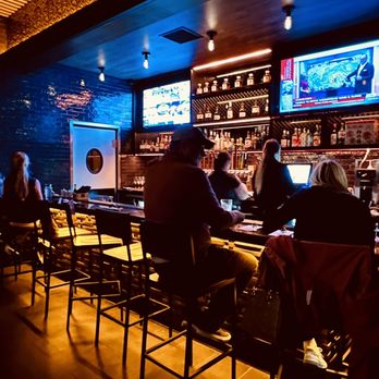 JINYA Ramen Bar - Hilton Head Island - Bar inside - Ramen Near Me - Hilton Head, South Carolina