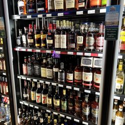 Montana Lil's Casino and Liquor Store