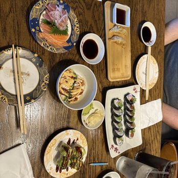 Masuki Sushi PREMIUM AYCE - Sashimi. Jalapeno poppers. Yellowtail roll - Sushi Bars Near Me - Plano, Texas Masuki Sushi PREMIUM AYCE - Sashimi. Jalapeno poppers. Yellowtail roll - Sushi Bars Near Me - Plano, Texas