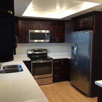Top King - Kitchen & Bath Near Me - Santa Fe Springs, California
