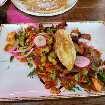 Madres Brunch - Breakfast & Brunch Near Me - Bellflower, California Madres Brunch - Breakfast & Brunch Near Me - Bellflower, California