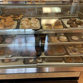 A Baker's Bakery - Donuts   Cupcakes - Bakeries Near Me - Warren, Ohio