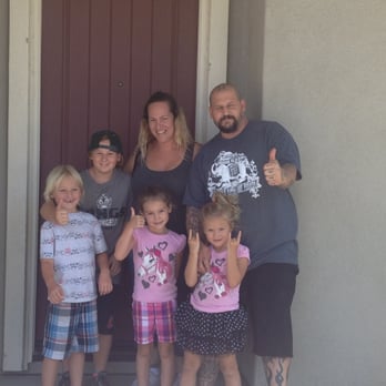 Nina Havelind-RE/MAX Cornerstone - The Gardner Family in their new home! - Real Estate Agents Near Me - Fullerton, California Nina Havelind-RE/MAX Cornerstone - The Gardner Family in their new home! - Real Estate Agents Near Me - Fullerton, California