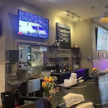 Dr Grubb's - Have a few TVs all around to watch games while you eat - American Near Me - Claremont, California Dr Grubb's - Have a few TVs all around to watch games while you eat - American Near Me - Claremont, California