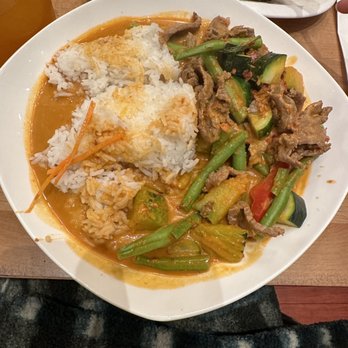 Little Plearn Thai Kitchen - Pumpkin Curry - Thai Near Me - Berkeley, California Little Plearn Thai Kitchen - Pumpkin Curry - Thai Near Me - Berkeley, California