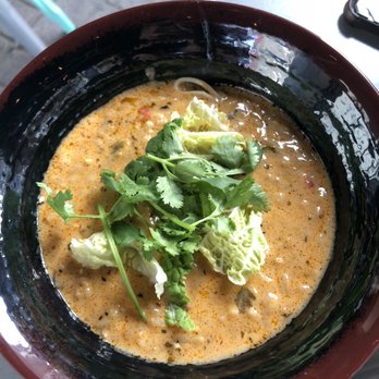 Madame Woo - Coconut curry soup - Asian Fusion Near Me - Trois-Rivières, Quebec
