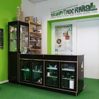 Verdampftnochmal - Theke - Vape Shops Near Me - Berlin, BE Verdampftnochmal - Theke - Vape Shops Near Me - Berlin, BE