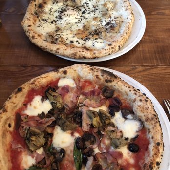 Spacca Napoli - Pizza Near Me - Chicago, Illinois