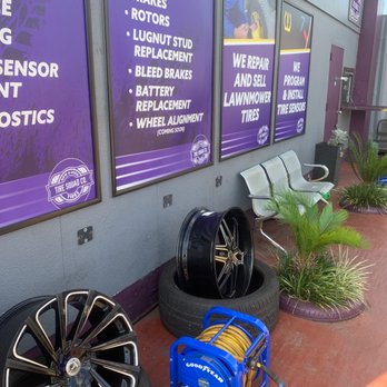 Tire Squad - side waiting area - Tires Near Me - New Orleans, Louisiana