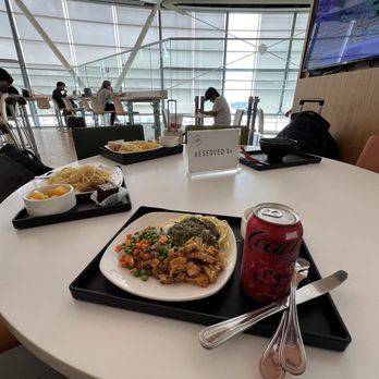 SkyTeam Lounge - Great food - Airport Lounges Near Me - Richmond, British Columbia