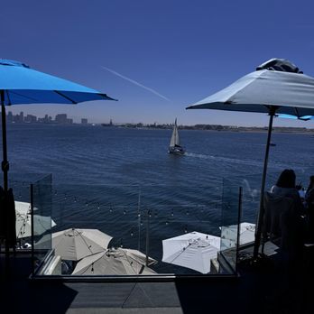 Tom Ham's Lighthouse - Breakfast & Brunch Near Me - San Diego, California Tom Ham's Lighthouse - Breakfast & Brunch Near Me - San Diego, California