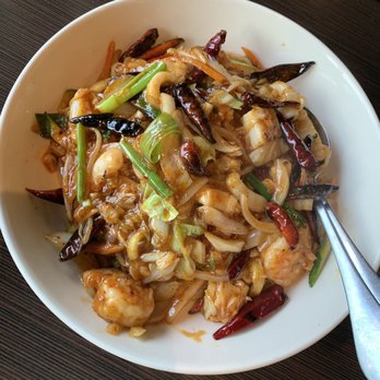 Chef Ping - Ping's noodle platter - Chinese Near Me - Rolling Meadows, Illinois