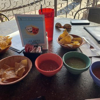 Ponce's Mexican Restaurant - Free chips and salsa - Mexican Near Me - San Diego, California Ponce's Mexican Restaurant - Free chips and salsa - Mexican Near Me - San Diego, California