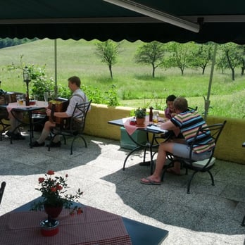 Gasthaus Kienberg - Gartenblick - Austrian Near Me - Neumarkt am Wallersee, 5 Gasthaus Kienberg - Gartenblick - Austrian Near Me - Neumarkt am Wallersee, 5