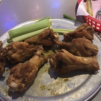 Pluckers Wing Bar - Grapevine - Our chips were soggy and tasteless. The pickle look like it been sitting out. The place was dirty. Customer service was poor. - Chicken Wings Near Me - Grapevine, Texas