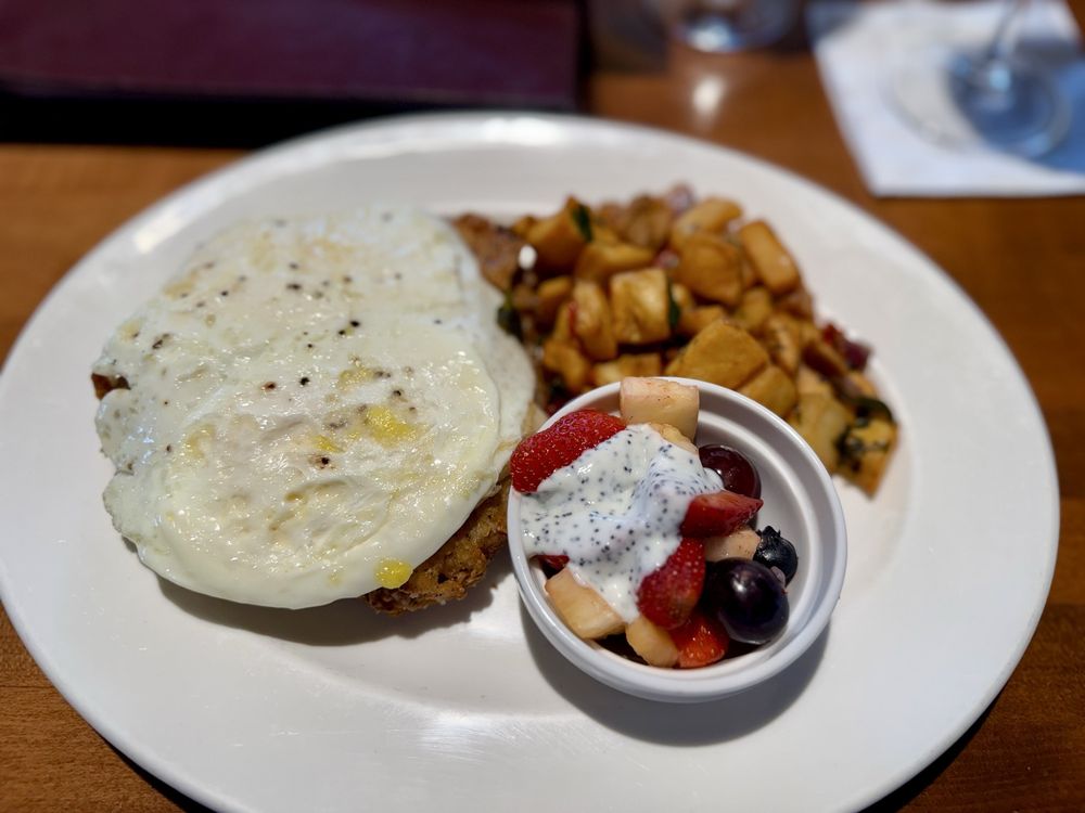 Social spots from Winewood