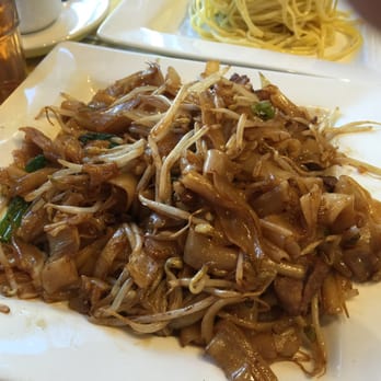 Copa Cafe - Beef chow fung - Cantonese Near Me - Coquitlam, British Columbia Copa Cafe - Beef chow fung - Cantonese Near Me - Coquitlam, British Columbia