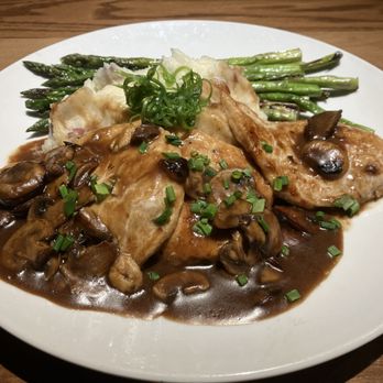 Oswego Grill - Chicken Marsala - Steakhouses Near Me - Clackamas, Oregon Oswego Grill - Chicken Marsala - Steakhouses Near Me - Clackamas, Oregon
