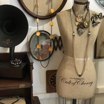 Thea Grant Jewelry - Jewelry Near Me - Brooklyn, New York Thea Grant Jewelry - Jewelry Near Me - Brooklyn, New York