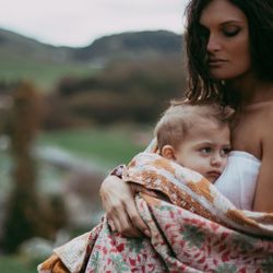 The Family Photograph - Maternity with child photo session.