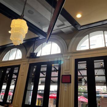 Ruby Slipper Central Business District - Love this lighting - Breakfast & Brunch Near Me - New Orleans, Louisiana Ruby Slipper Central Business District - Love this lighting - Breakfast & Brunch Near Me - New Orleans, Louisiana