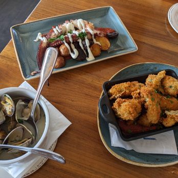 Bluewater Grill - Happy hour clams and artichokes, plus octopus - Seafood Near Me - Coronado, California Bluewater Grill - Happy hour clams and artichokes, plus octopus - Seafood Near Me - Coronado, California