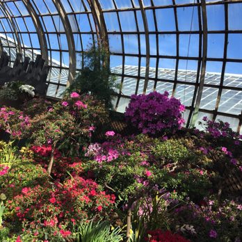 Lincoln Park Conservatory - Parks Near Me - Chicago, Illinois