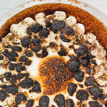 Fireman Derek’s Bake Shop - S'mores mmmmmmm - Desserts Near Me - Miami, Florida Fireman Derek’s Bake Shop - S'mores mmmmmmm - Desserts Near Me - Miami, Florida