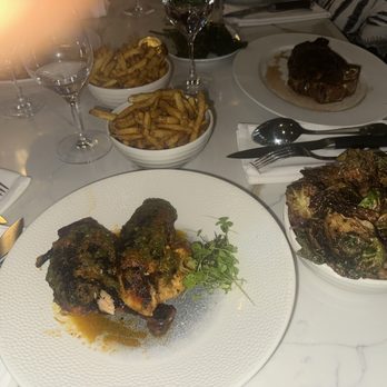 Fieldings Steak - Steakhouses Near Me - Houston, Texas