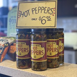 Hot Peppers (16 oz Jar) Hot Peppers (16 oz Jar)