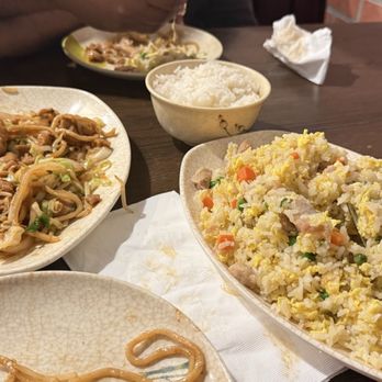 Chou's Kitchen - Stir K01. Chicken Stir-Fried Noodle  L01. Chicken Fried Rice - Chinese Near Me - Chandler, Arizona