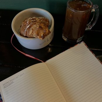 Ludlow Charlingtons Coffee Shop - Almond croissant and Iced Coffee - Coffee & Tea Near Me - Chicago, Illinois