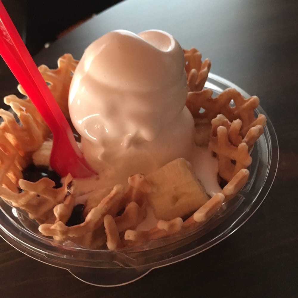 Dairy Queen Store Logo