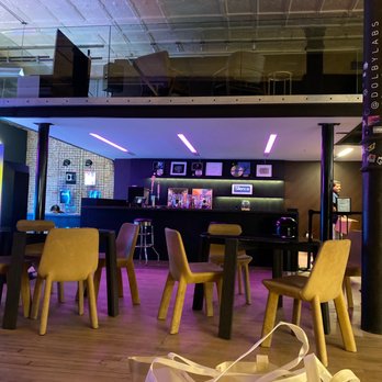 Dolby Soho - Bar area - High Fidelity Audio Equipment Near Me - New York, New York Dolby Soho - Bar area - High Fidelity Audio Equipment Near Me - New York, New York