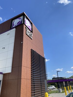 Taco Bell Defy by null
